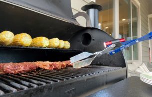 BBQ Croc 3 in 1 Grilling Tool
