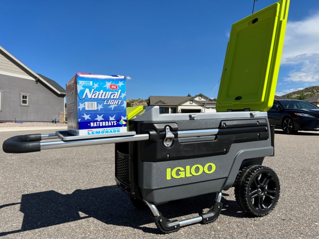 Igloo store tailgate cooler