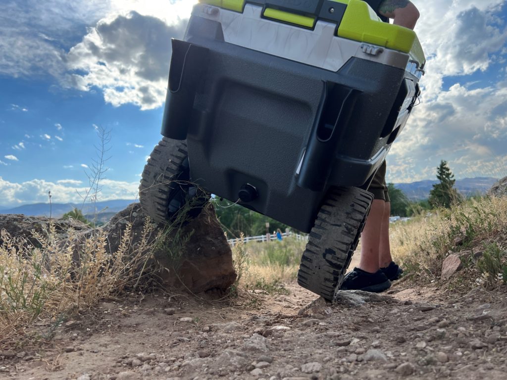 Igloo Trailmate Cooler Review - Tailgating Challenge