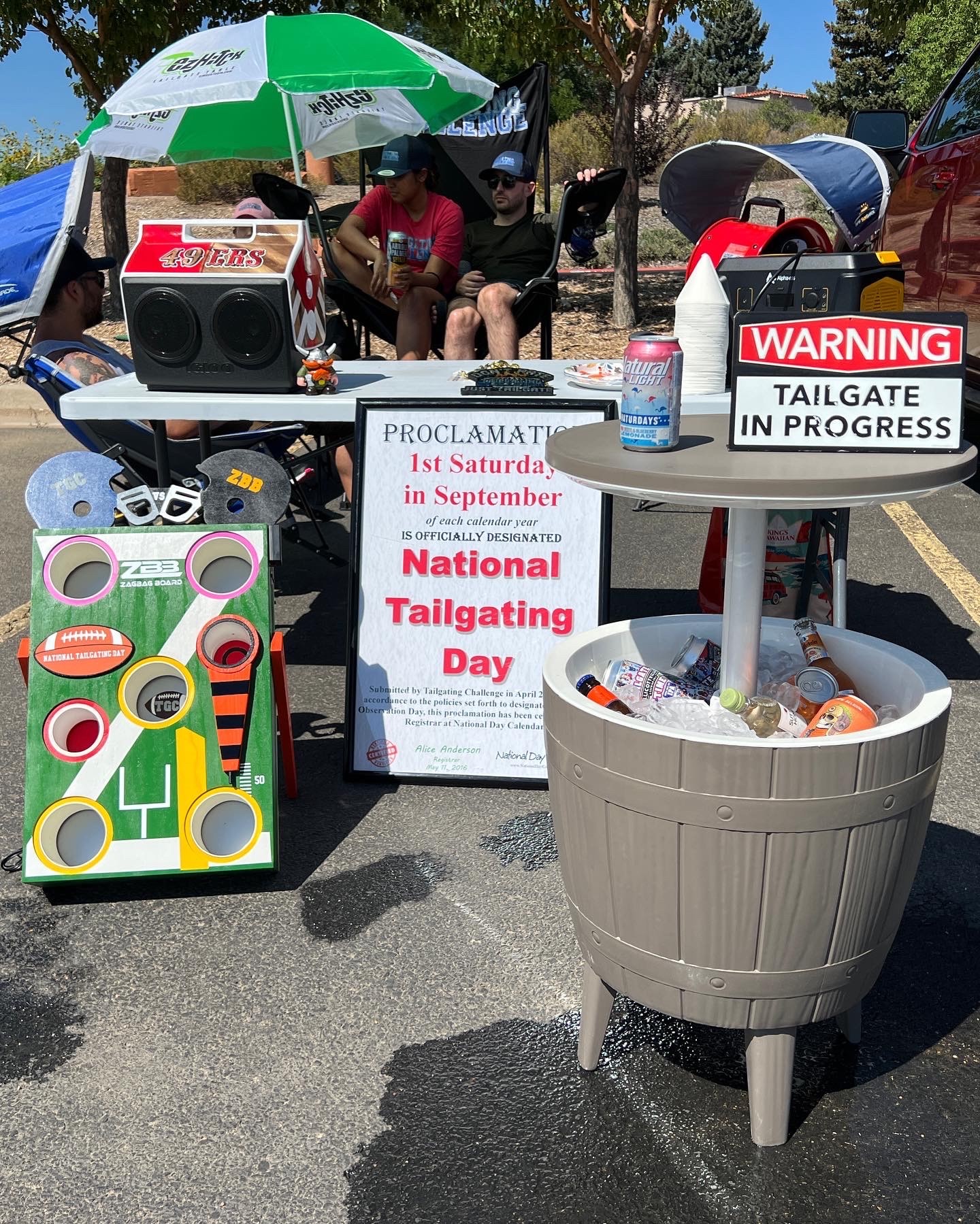 universal can cooler Archives - Tailgating Challenge