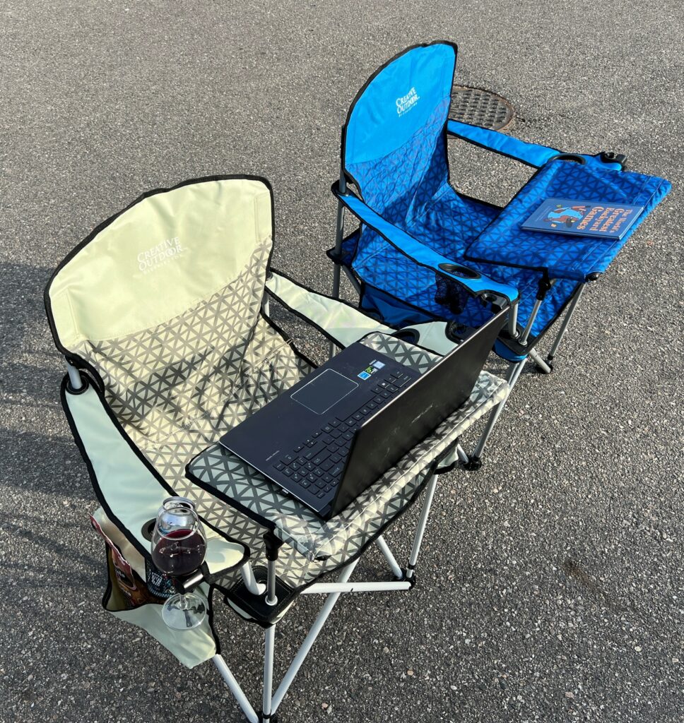 Kingpin Chair Review - Tailgating Challenge